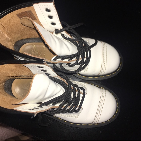 Dr Martens - Picture 6 of 6